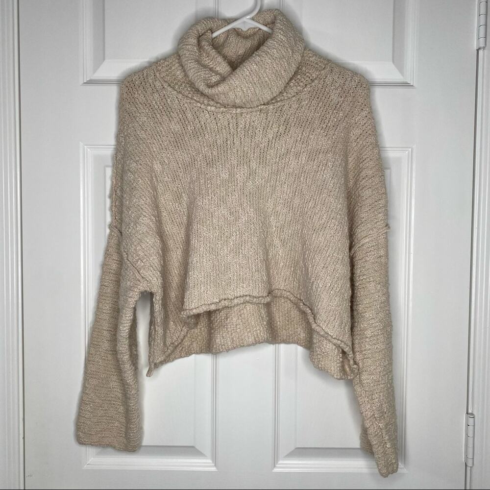 FREE PEOPLE Womens Cream Cowl Neck Textured Crop Sweater Pullover Top Size XS - Picture 4 of 6